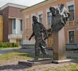 Скульптура «Два капитана» в Пскове